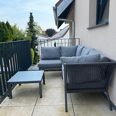 Moderne Ferienwohnung Mit Terrasse, Grill & Privatparkplatz Venningen Экстерьер фото